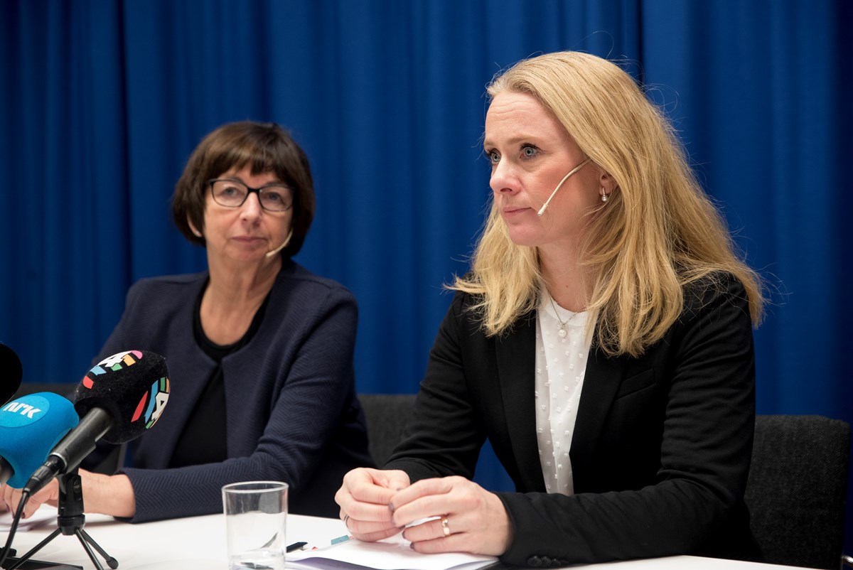 Det ble en tøff tørn for både&nbsp;arbeids- og sosialminister&nbsp;Anniken Hauglie (H) og Nav-direktør Sigrun Vågeng da trygdeskandalen i Nav ble rullet opp.