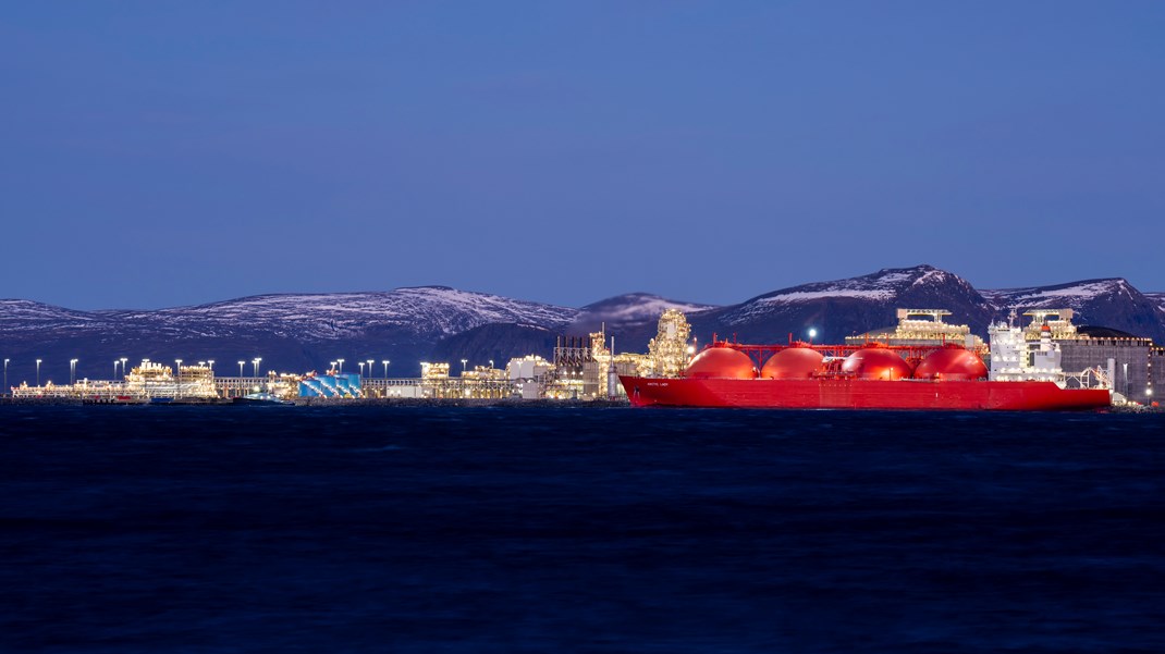Melkøya utenfor Hammerfest har Equinor bygget et anlegg for mottak og prosessering av naturgass fra Snøhvitfeltet i Barentshavet. Eksperter Altinget har snakket med, tror ikke det blir noen stor utvinningsboom i Arktis i årene som kommer.