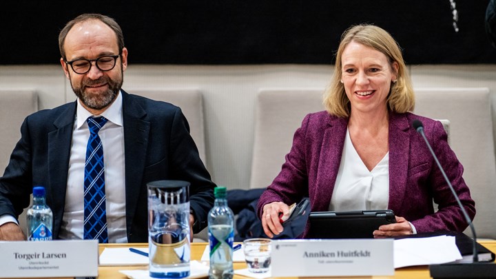 Utenriksråd Torgeir Larsen, her sammen med daværende Utenriksminister Anniken Huitfeldt.