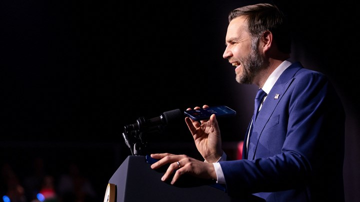 Besøket av JD Vance i valgkampen har virket mot sin hensikt. Det er ikke lenger et pluss for Viktor Orbán å være så tett koblet til Donald Trump og hans MAGA-bevegelse.&nbsp;
