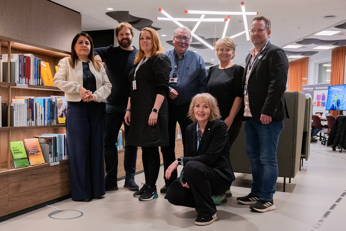 Fra venstre: Fariba Panahi (Nav Unio), Torgeir Homme (NTL Nav), Helga Christine Troberg (Akademikerne Nav), Sigbjørn Berntzen (Akademikerne Nav), Unni Sorter (foran, Delta Avyo), June Helen Berg (NTl Nav) og Rune Horgmo (Delta Avyo).