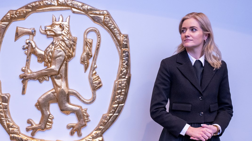 Justisminister Emilie Enger Mehl (Sp) møter på Stortinget onsdag for å svare for sin TikTok-bruk. 
