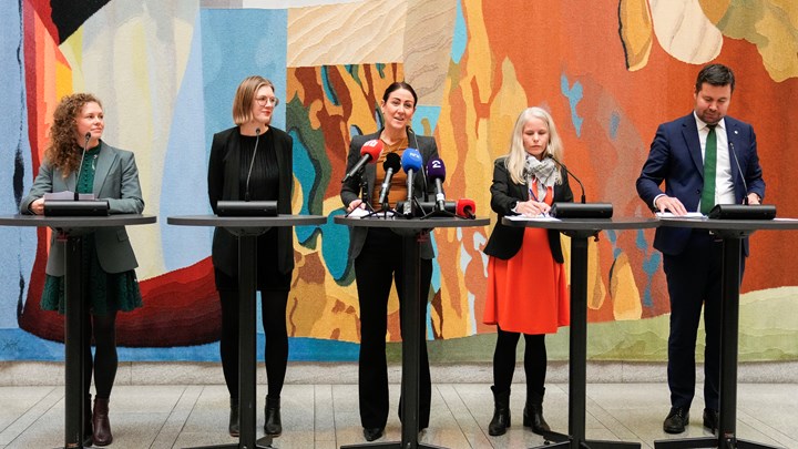 Første forsøk på å lande budsjettenighet mellom de rødgrønne endte&nbsp;–&nbsp;etter mye om og men&nbsp;–&nbsp;med en enighet i fjor vinter.