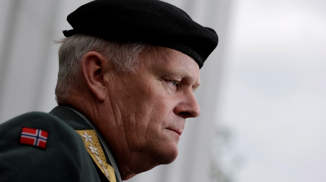 – I sikkerhetspolitikken er det viktig å vise et normalbilde og i det normale bildet får vi flåtebesøk. Noen ganger små skip, andre ganger store, sier tidligere forsvarssjef Harald Sunde til Altinget.