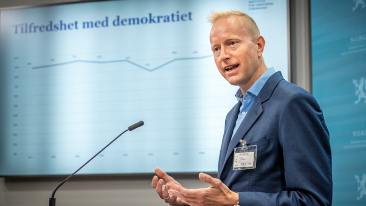 Johannes Bergh, forskningsleder ved Institutt for samfunnsforskning, understreker at den norske befolkningen ikke er så lett påvirkningsbar som man kunne frykte i en sikkerhetspolitisk urolig tid.