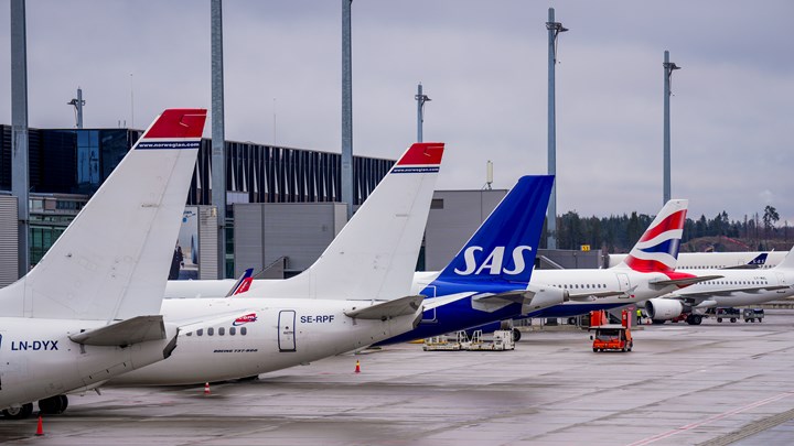 Nesten 2.750.000 passasjerer fløy til eller fra Oslo lufthavn i juli. Det er fire prosent flere enn i juli i fjor, viser statistikken fra Avinor.