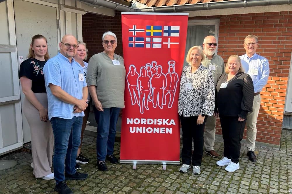 Delegasjonen fra NNN på kongressen for Nordisk Union. Tiril Fagerli, Bjørn Tore Kyllo, Ingunn Vambeseth, Ann Elise Hildebrandt, Anne Berit Aker Hansen, Arne Larsen Landsstyret, Anne Beth Sagland Landsstyret og Jarle Wilhelmsen.