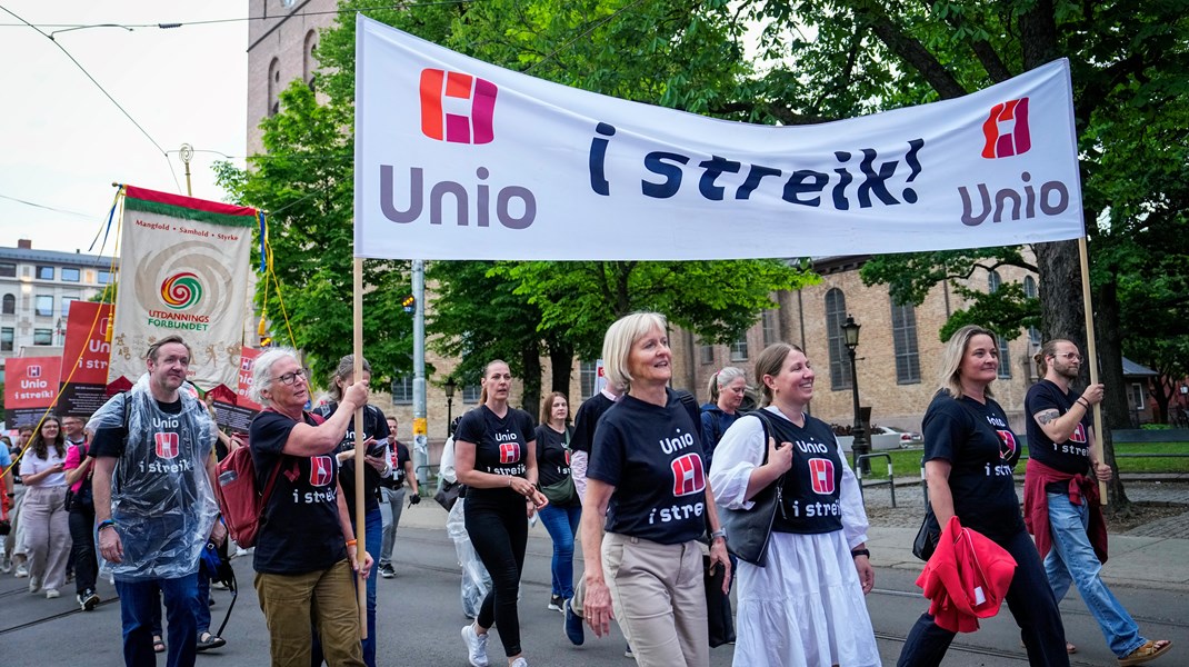 Unio og Akademikerne har fått gjennomslag for sitt viktigste krav etter streiken før sommeren, i alle fall foreløpig.