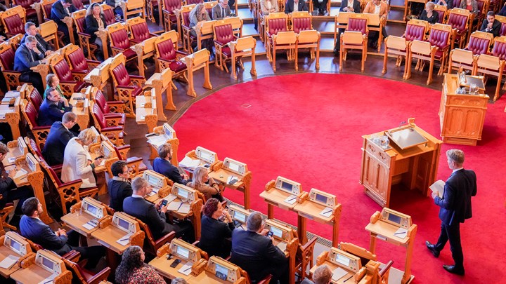 Stortinget innkalte til hastemøte tidligere i høst, og Aasland holdt en redegjørelse om strømsituasjonen i Norge.
