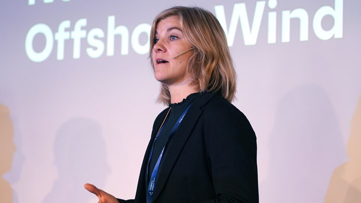 Statssekretær Elisabeth Sæther understreker at «regjeringen er tydelig på at vi skal kutte utslipp».