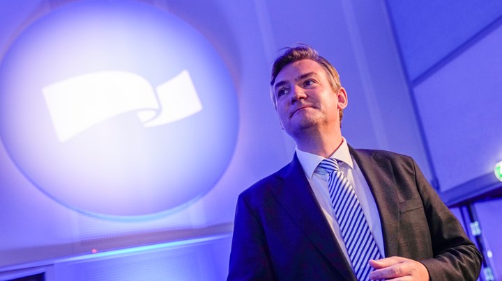 Nestleder eller ei, Henrik Asheim kan&nbsp;ihvertfall utkonkurrere motkandidatene sine på kjøkkenet med sitt nye knivsett.