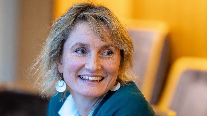 Finanspolitisk talsperson i SV, Marthe Hammer, vil ha en mer tydelig sosial profil på statsbudsjettet enn det regjeringen har lagt opp til.