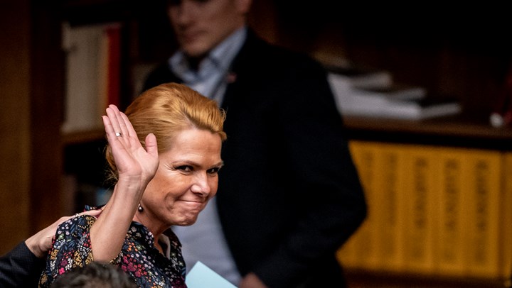 Inger Støjberg har gjort tidenes lyn-comeback i dansk politikk. Hun måtte i fengsel etter en riksrettssak, og brukte de 60 soningsdagene til å stifte et nytt parti. Nå ligger det an til å få 10 prosent av stemmene. 