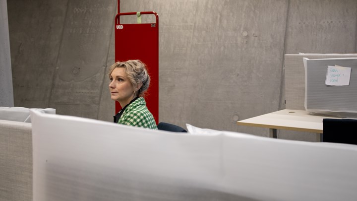 – Jeg har stor respekt for at mange kan synes det er krevende. For mange
 er det helt nytt og det krever omstilling, sier digitaliserings- og 
forvaltningsminister Karianne Tung om den nye arbeidssituasjonen&nbsp;for departementsansatte. Statsrådene vil få egne kontor.