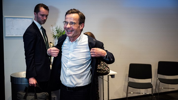 Ulf Kristerssons regjering sliter på målingene. Om&nbsp;Tidöpartierna klarer å fortsette regjeringssamarbeidet etter valget, avhenger av alt fra sperregrense-problemer til ideologiske konflikter på borgerlig side.
